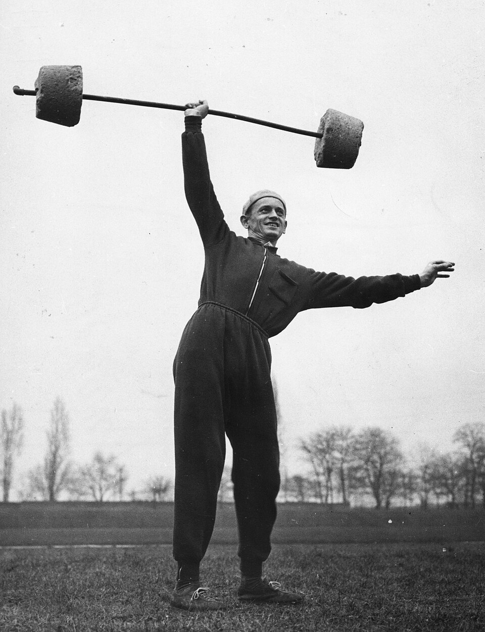 István RÓZSAVÖLGYI