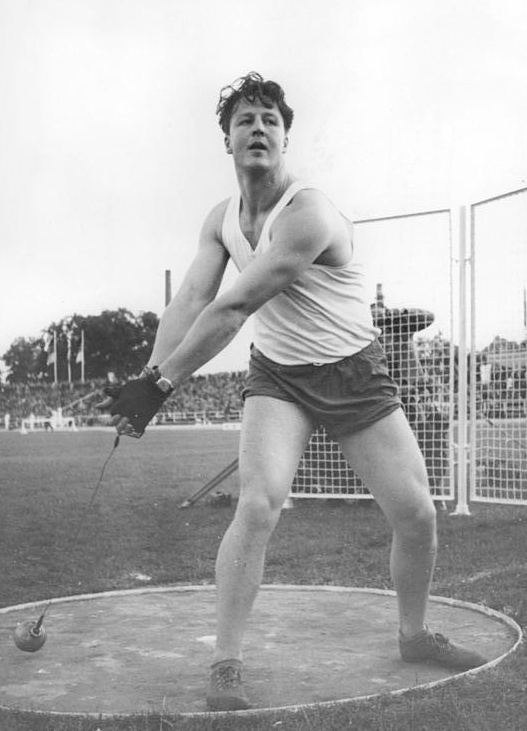 Sverre STRANDLI