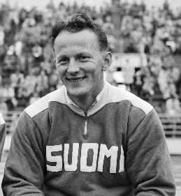 Toivo HYYTIÄINEN
